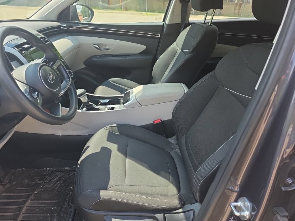 Used 2022 Hyundai Tucson SE AWD/4WD image 10