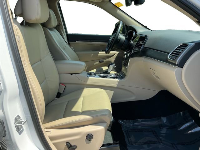 Used 2021 Jeep Grand Cherokee Limited AWD/4WD image 17