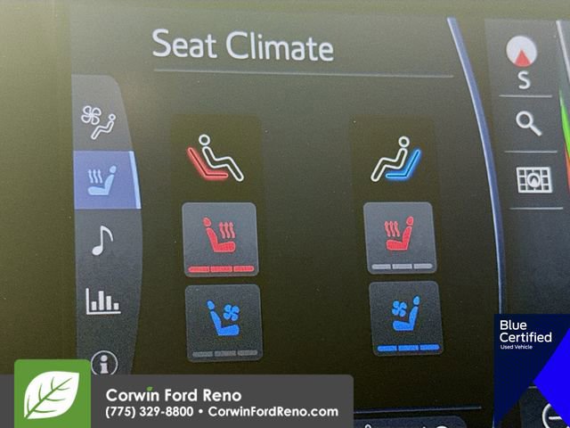 Used 2022 Toyota Venza Limited image 23