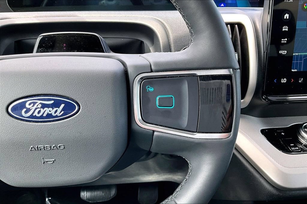 Certified 2025 Ford Expedition Max Active AWD/4WD image 18