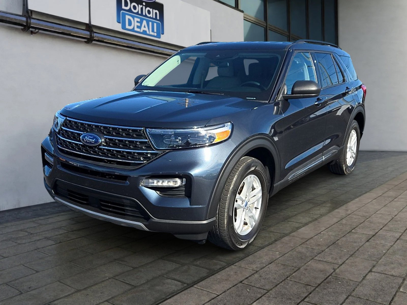 Certified 2023 Ford Explorer XLT w/ Equipment Group 202A AWD/4WD image 7