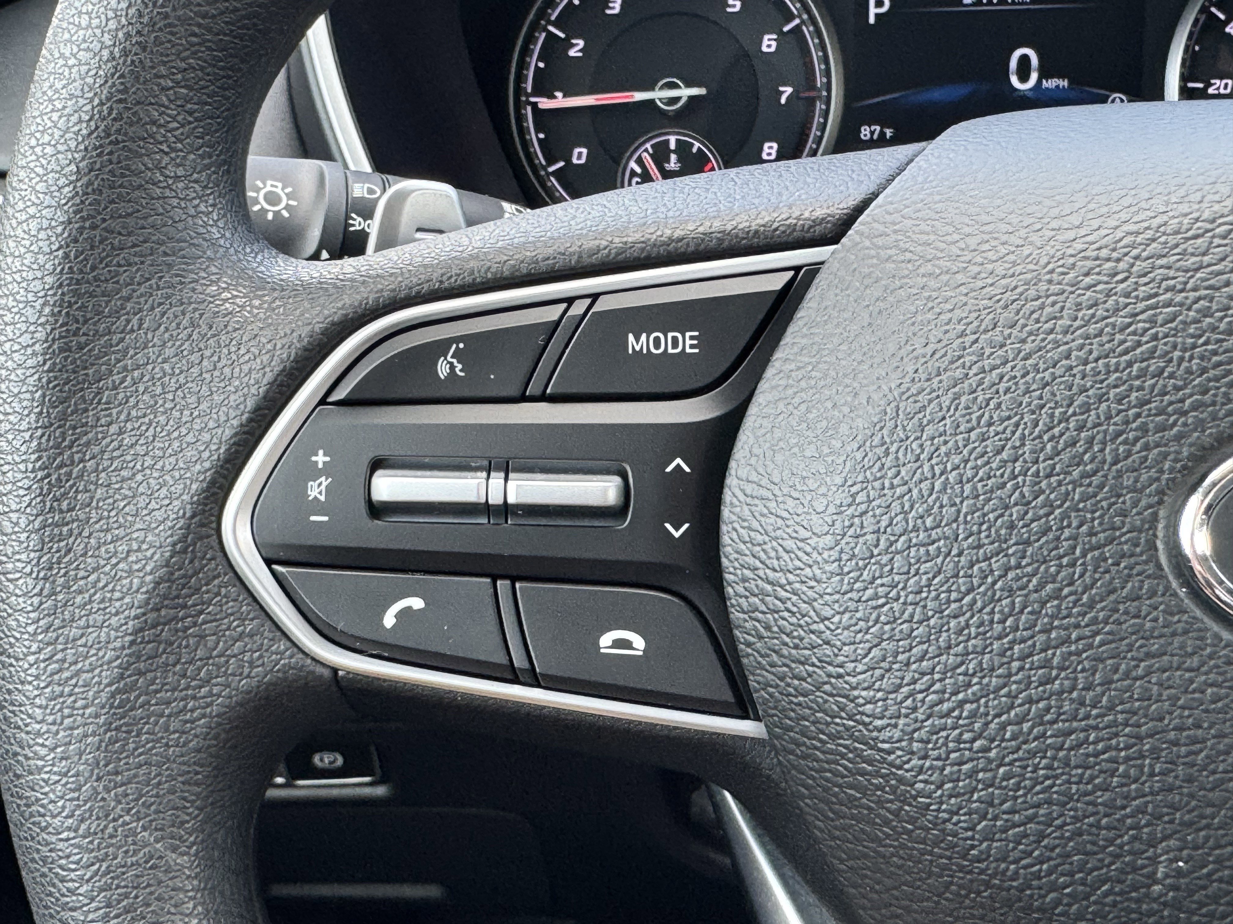 Used 2023 Hyundai Santa Fe SE w/ Cargo Package image 16