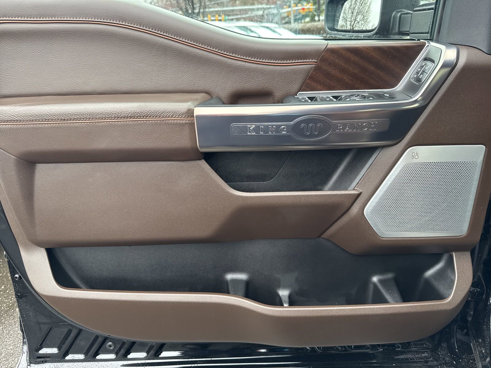 Certified 2024 Ford F350 King Ranch w/ Chrome Package image 27