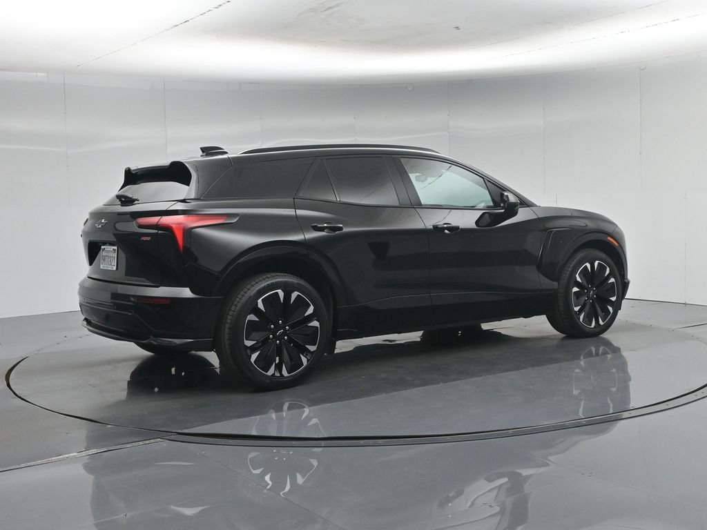 Used 2024 Chevrolet Blazer EV RS AWD/4WD image 28