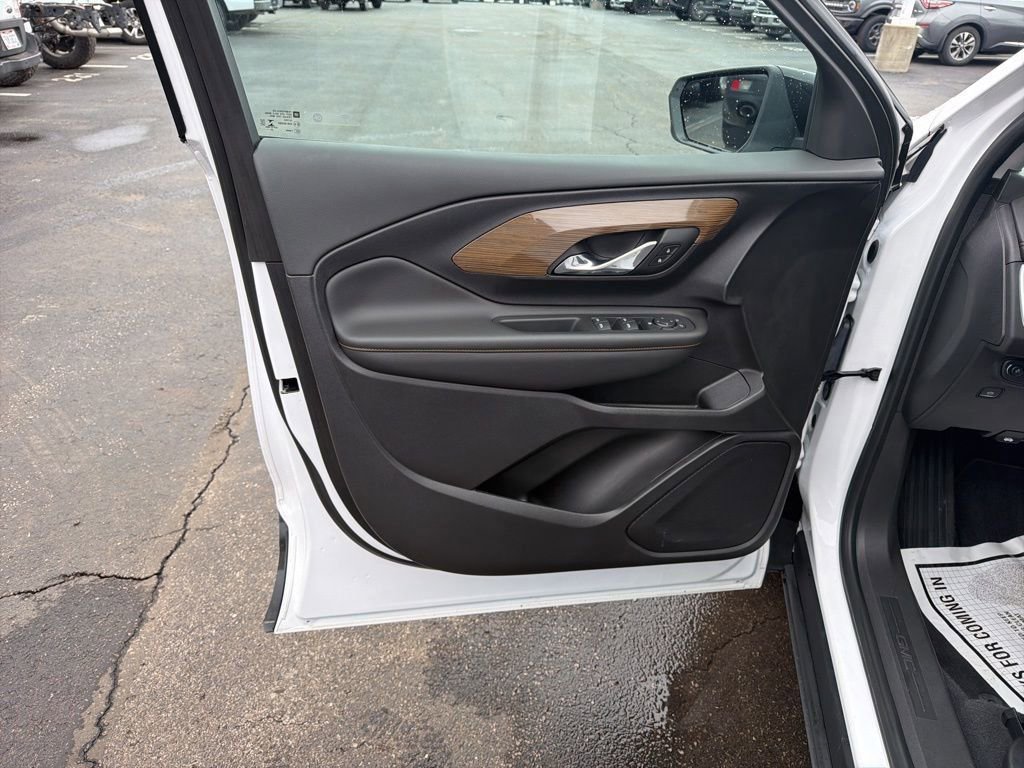 Used 2021 GMC Terrain SLE w/ Driver Convenience Package FWD image 20