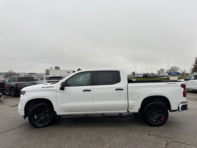 Used 2023 Chevrolet Silverado 1500 RST w/ Redline Edition image 5