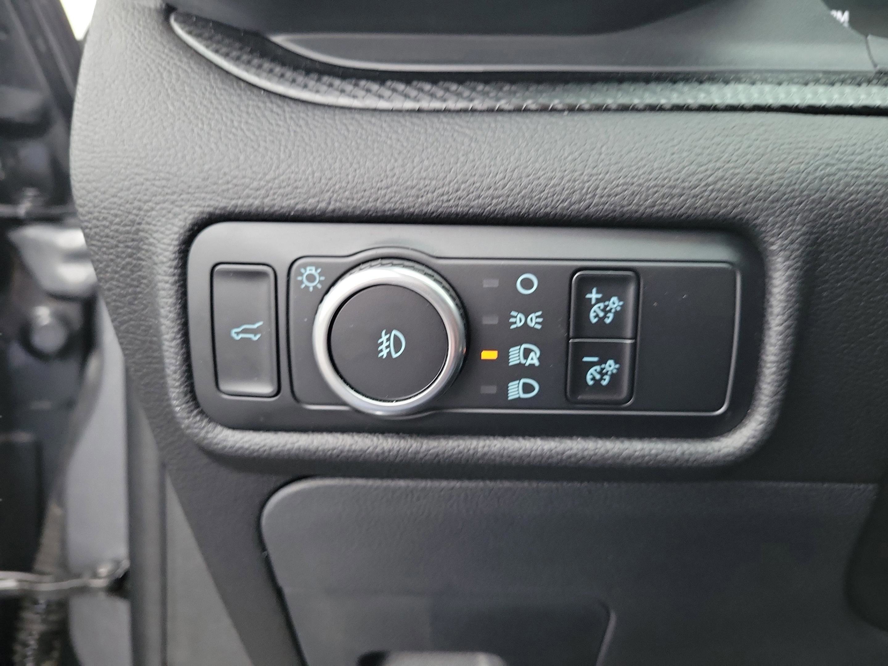 Certified 2023 Ford Explorer ST-Line w/ Class IV Trailer Tow Package image 27