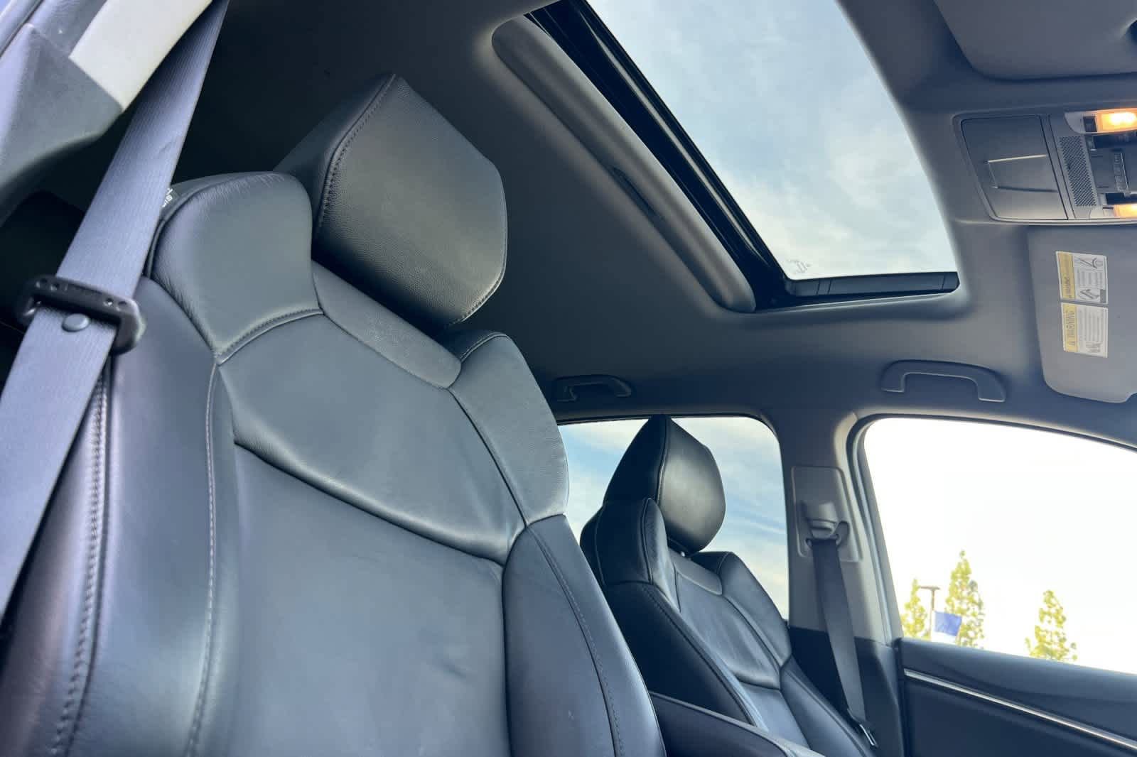 Used 2020 Acura MDX SH-AWD image 19