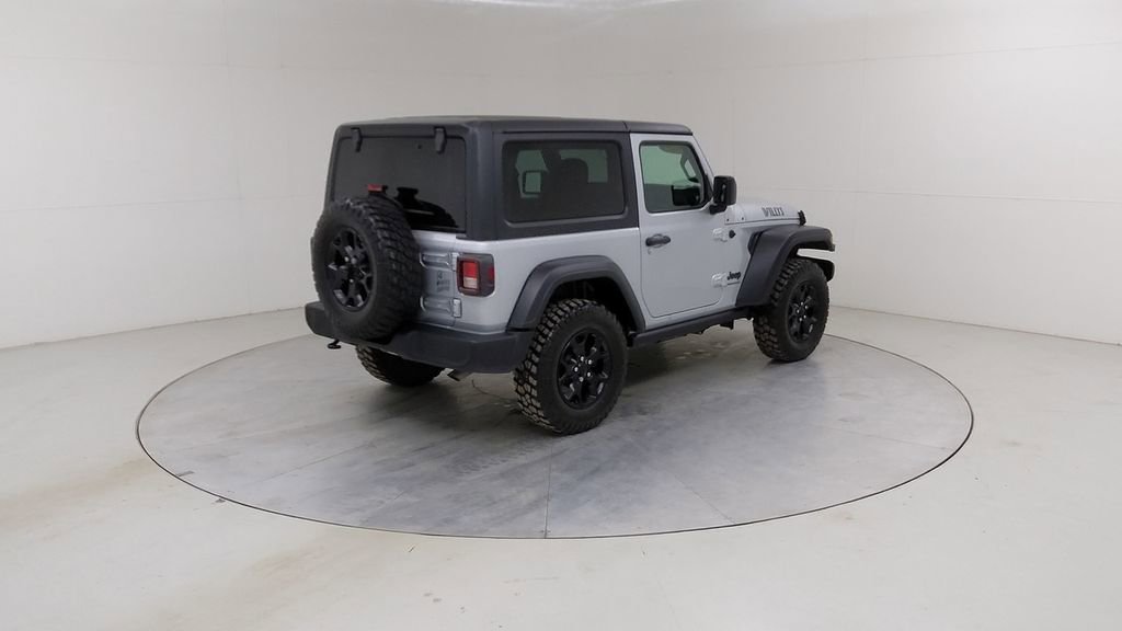 Used 2023 Jeep Wrangler Willys AWD/4WD image 12