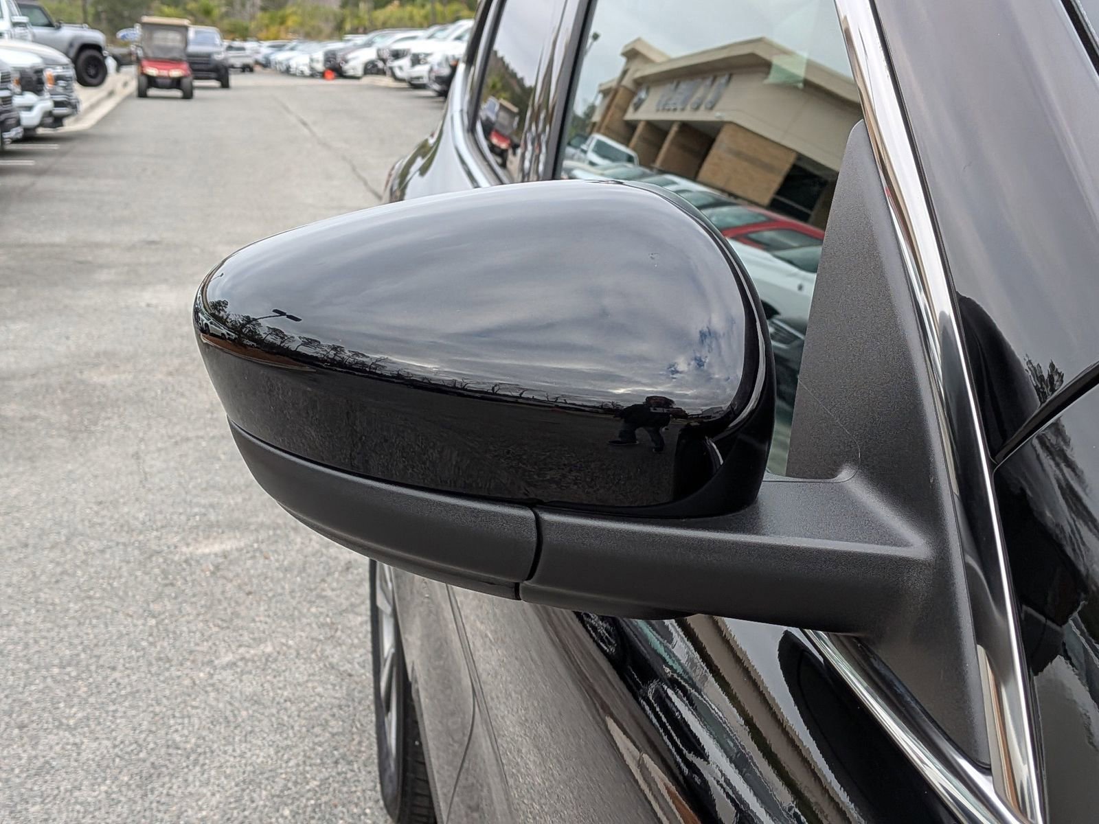 Certified 2025 Ford Escape Platinum image 13