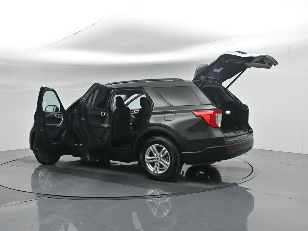 Certified 2022 Ford Explorer XLT image 40