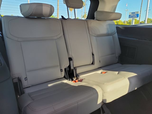 Certified 2025 Ford Expedition Active RWD image 19