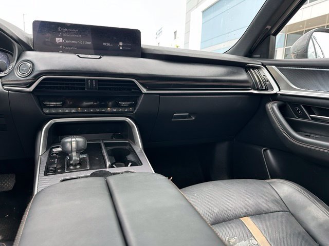 Used 2024 MAZDA CX-90 Plug-In Hybrid w/ Premium Plus AWD/4WD image 21