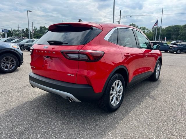 Certified 2024 Ford Escape Active AWD/4WD image 4