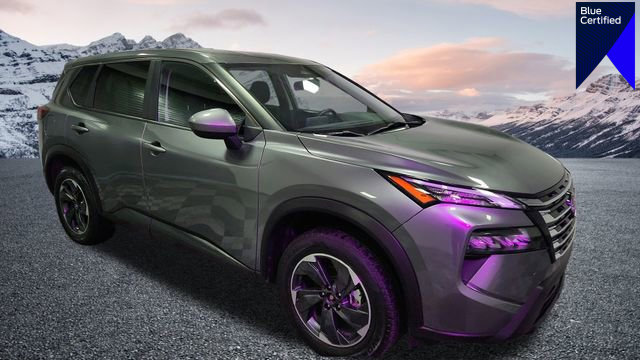 Used 2024 Nissan Rogue SV image 1
