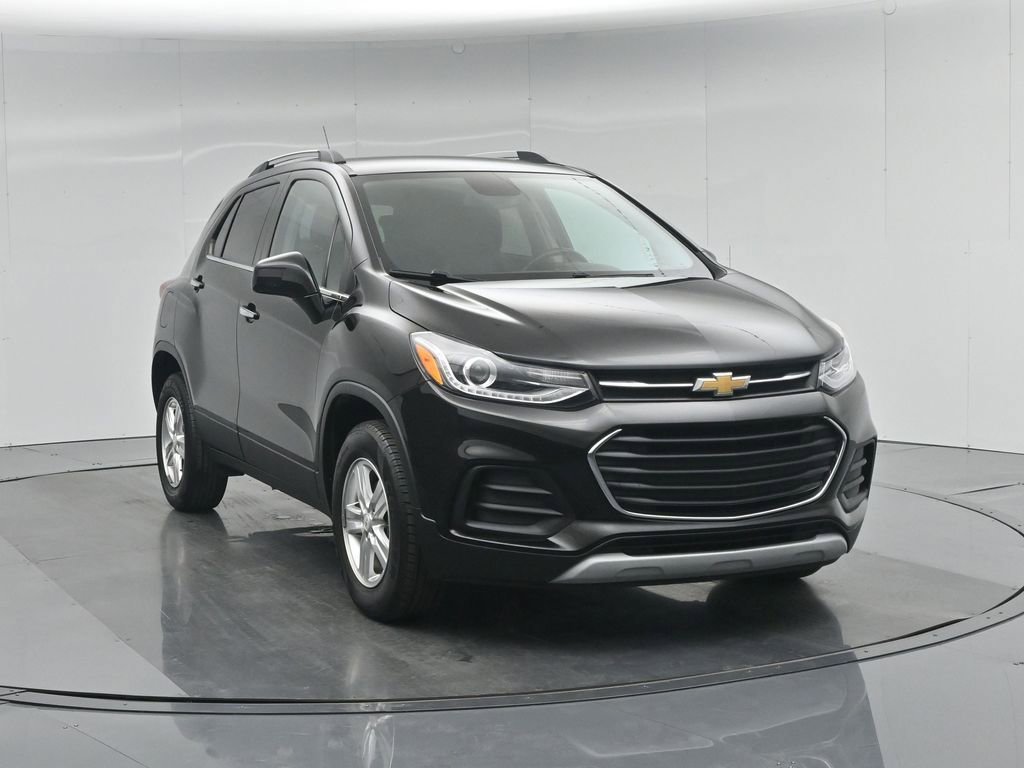 Used 2020 Chevrolet Trax LT w/ LT Convenience Package AWD/4WD image 59