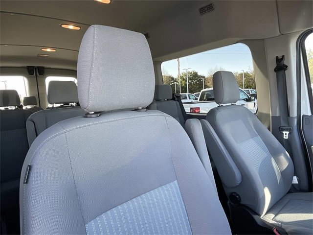 Certified 2018 Ford Transit 350 XLT image 34