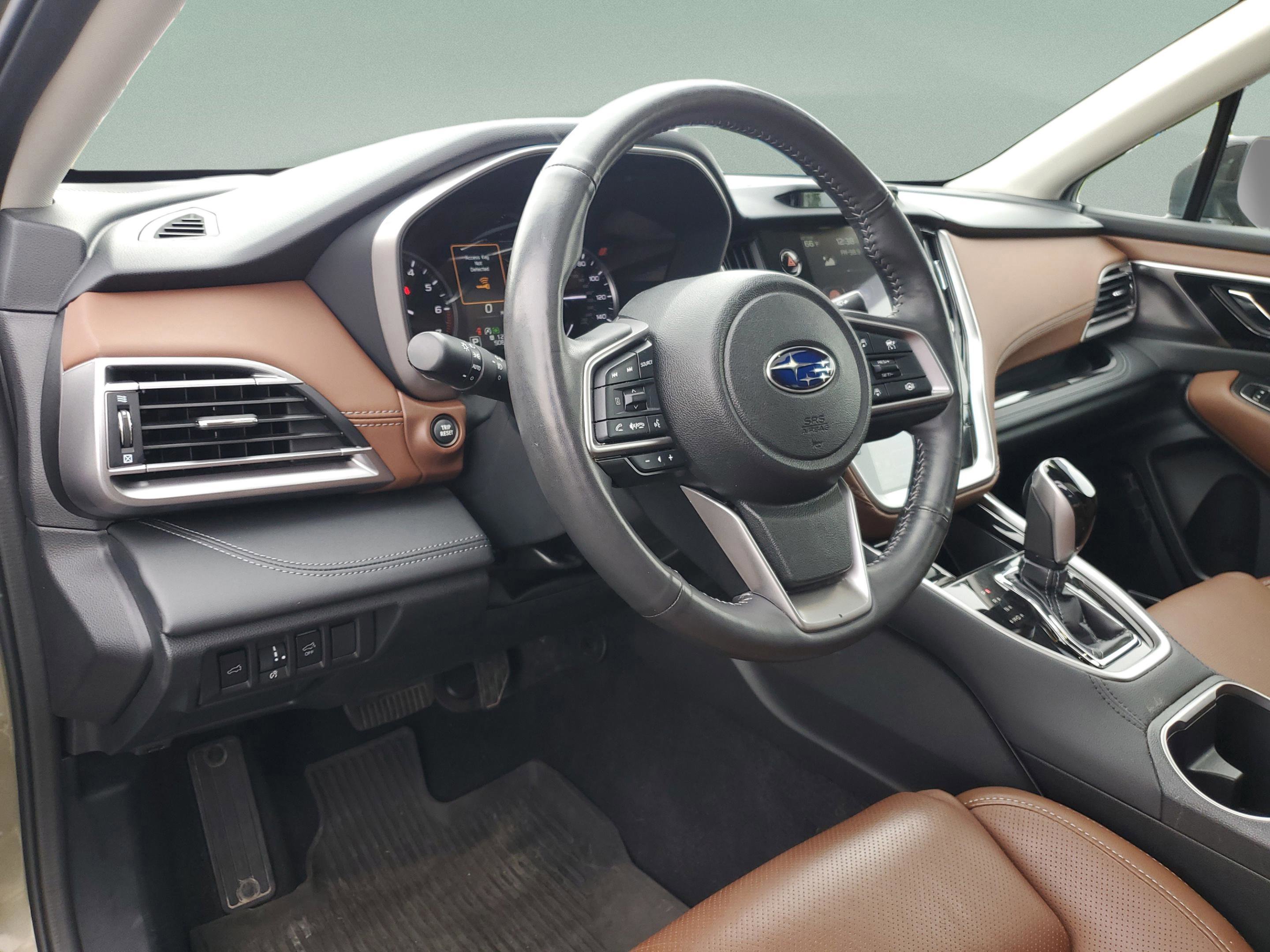 Used 2024 Subaru Outback Touring AWD/4WD image 17