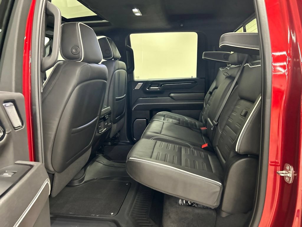 Used 2024 GMC Sierra 2500 AT4X w/ Snow Plow Prep/Camper Package AWD/4WD image 29