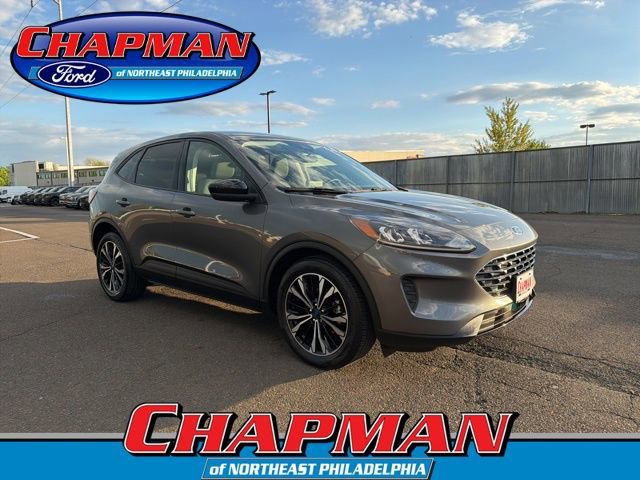 Certified 2022 Ford Escape SE w/ SE Sport Appearance Package image 7