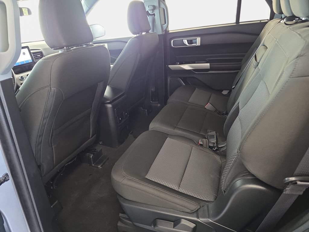 Certified 2023 Ford Explorer XLT AWD/4WD image 11