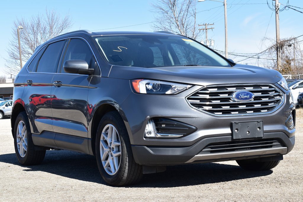 Certified 2022 Ford Edge SEL w/ Convenience Package image 3
