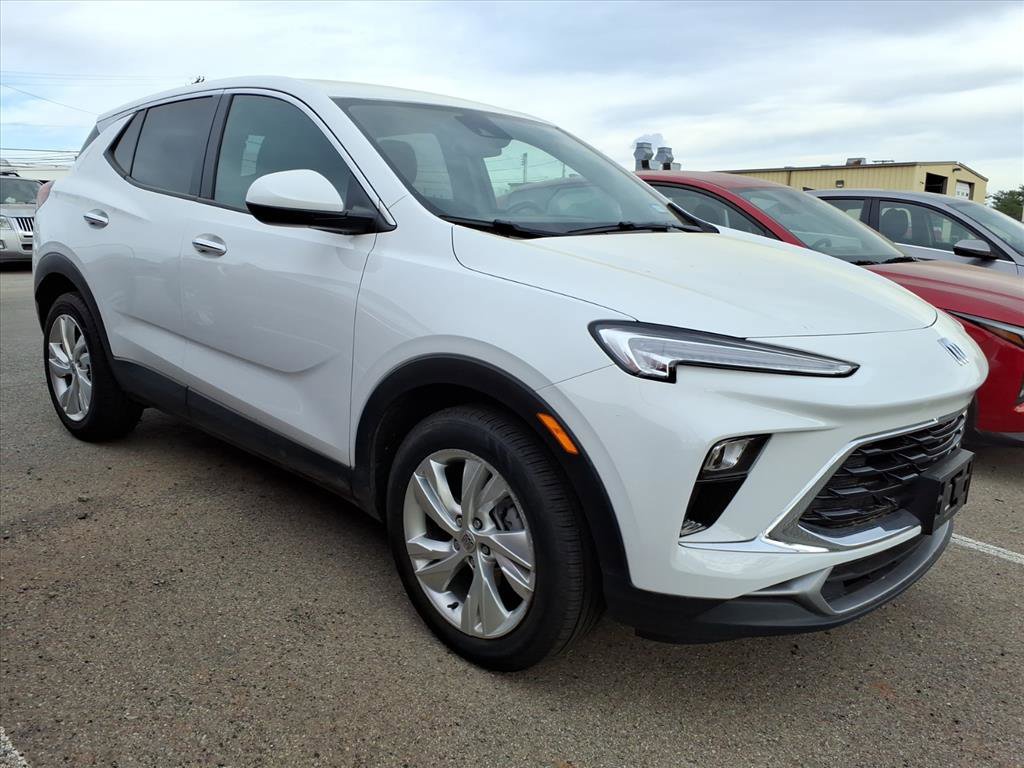 Used 2025 Buick Encore GX Preferred FWD image 4