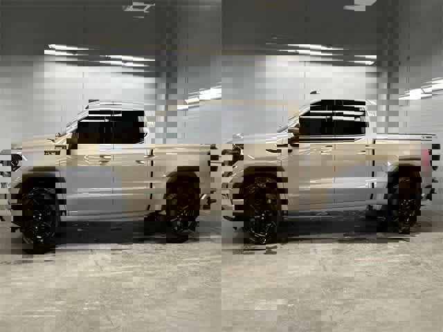 Used 2023 GMC Sierra 1500 Elevation w/ X31 Off-Road Package image 2