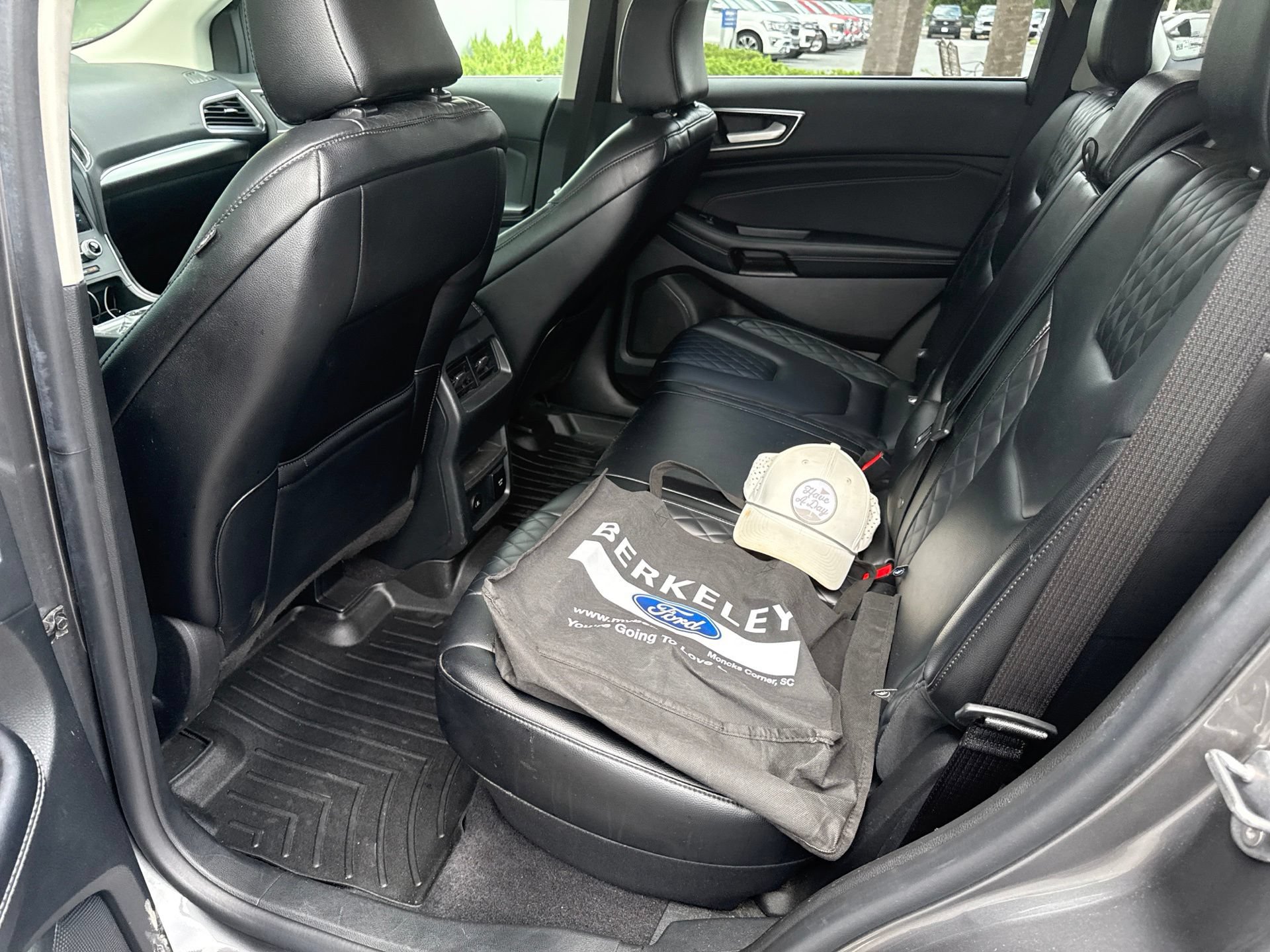 Certified 2023 Ford Edge Titanium AWD/4WD image 12