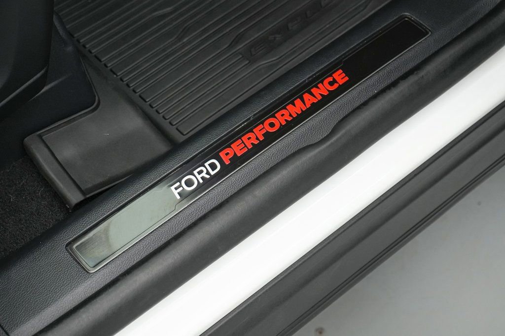 Certified 2025 Ford Explorer ST image 28