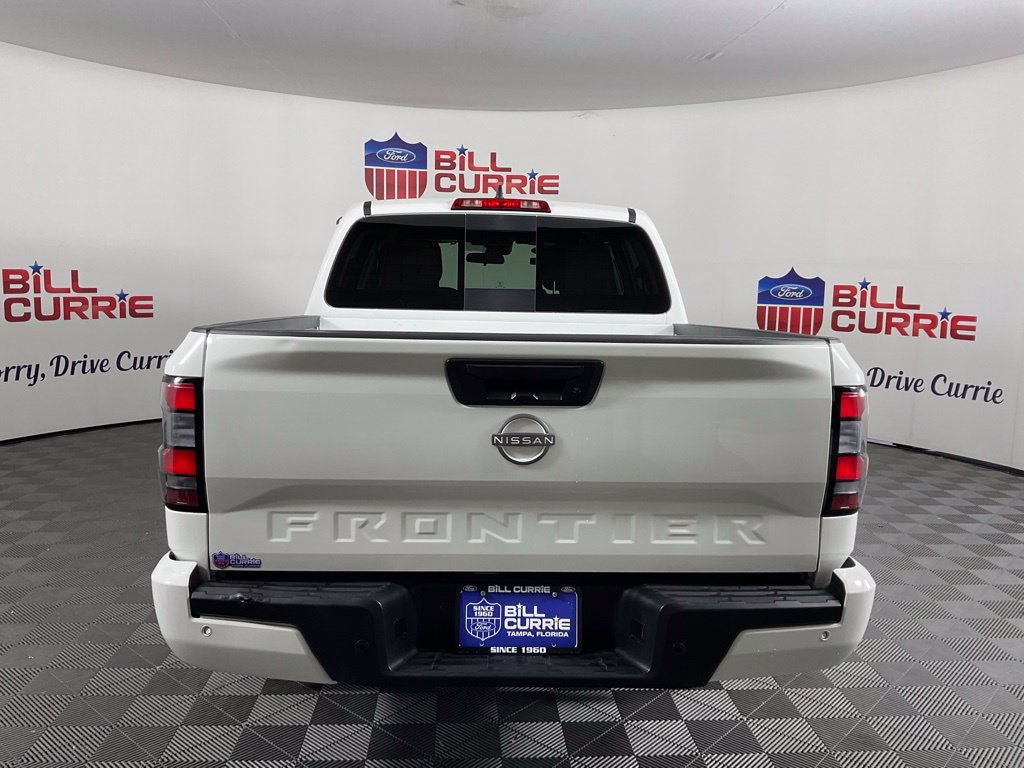 Used 2025 Nissan Frontier SV RWD image 4