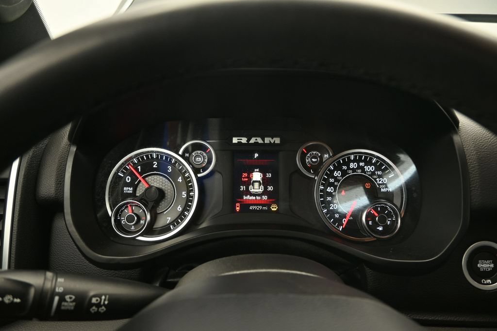 Used 2025 RAM 1500 Big Horn RWD image 27