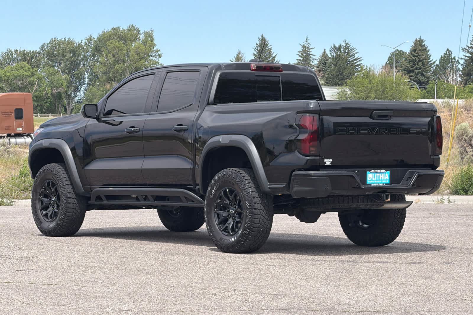 Used 2023 Chevrolet Colorado ZR2 w/ ZR2 Convenience Package III AWD/4WD image 6