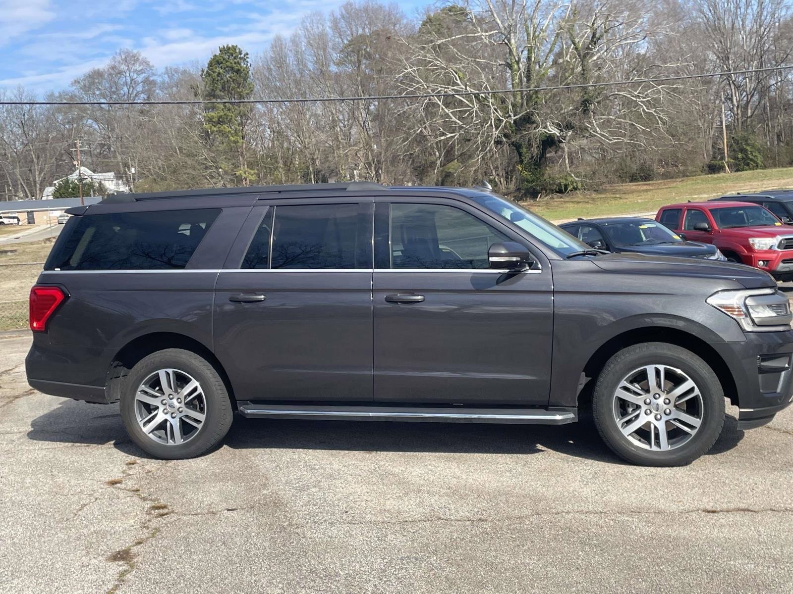 Certified 2023 Ford Expedition Max XLT image 2