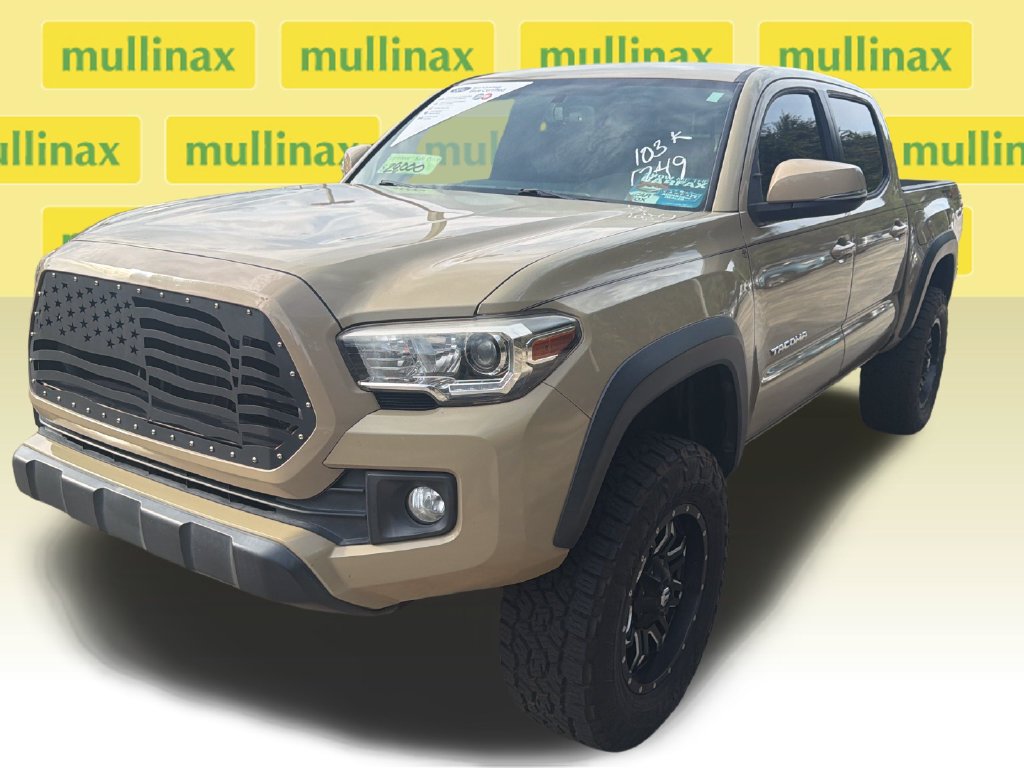 Used 2017 Toyota Tacoma TRD Off-Road w/ Tow Package (A/T) AWD/4WD image 12
