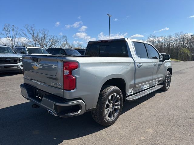 Used 2025 Chevrolet Silverado 1500 High Country w/ Technology Package image 3