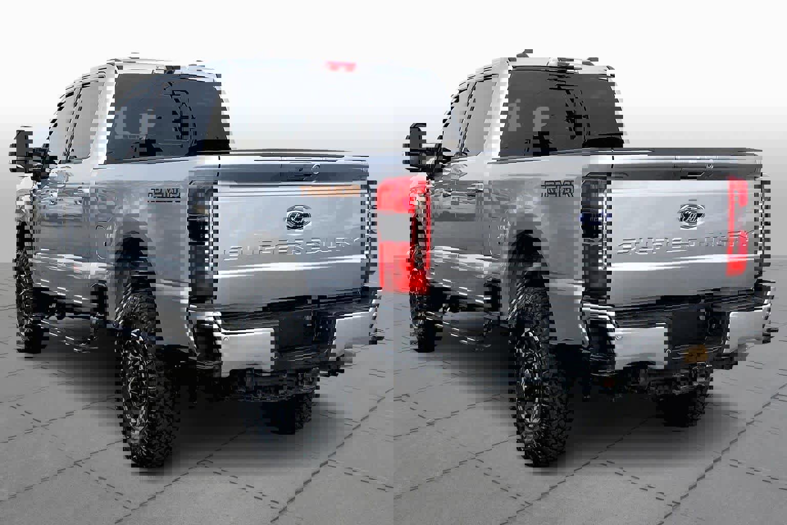 Certified 2023 Ford F250 Lariat w/ Lariat Ultimate Package image 11