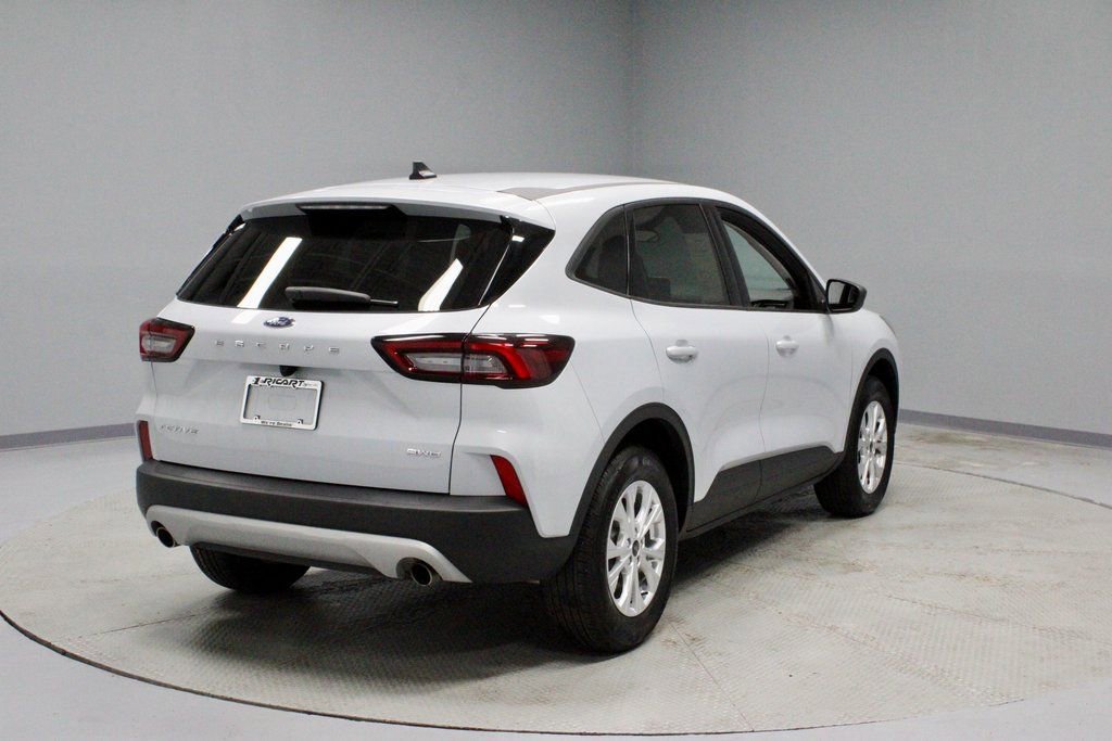 Certified 2025 Ford Escape Active image 5