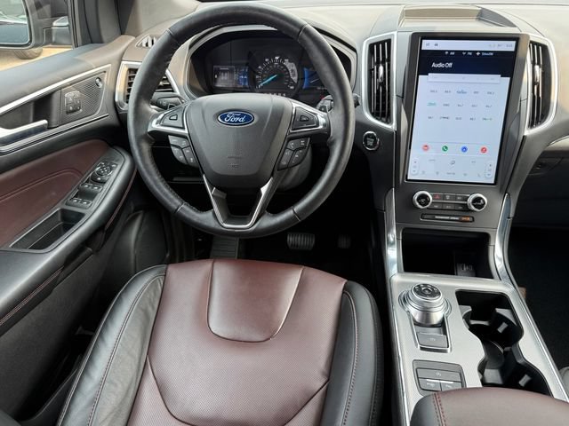 Certified 2022 Ford Edge Titanium w/ Equipment Group 301A AWD/4WD image 9