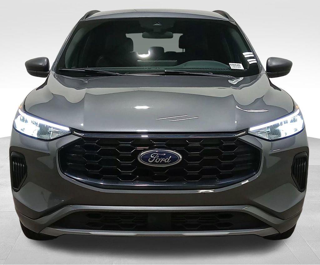 Certified 2024 Ford Escape ST-Line w/ Tech Pack #1 AWD/4WD image 9