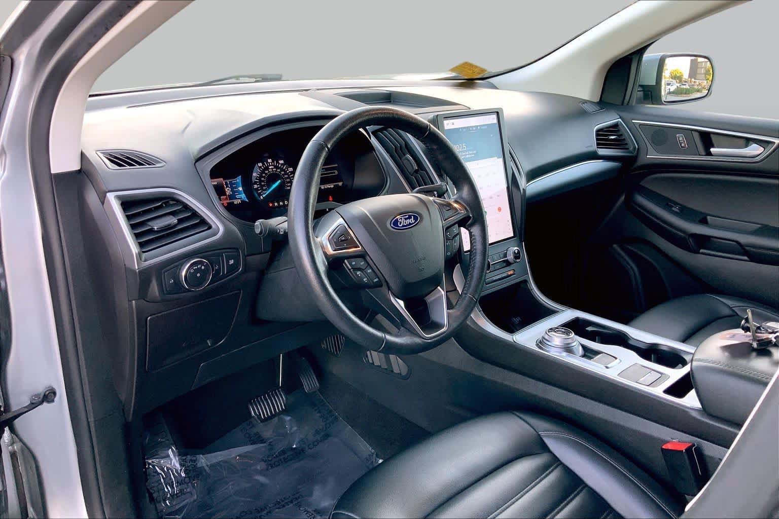 Certified 2022 Ford Edge SEL AWD/4WD image 16