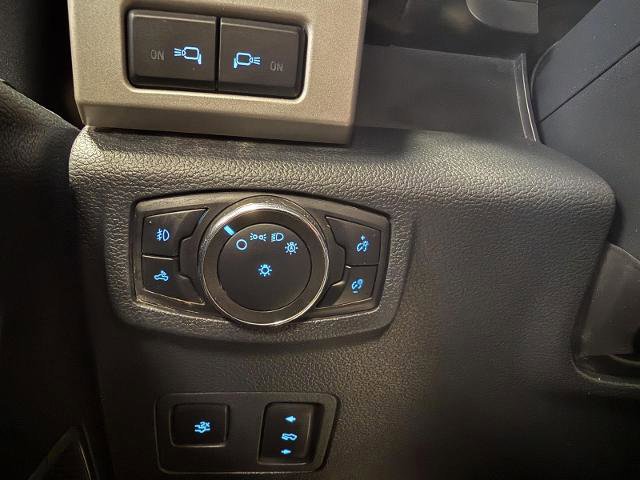 Certified 2022 Ford F450 Lariat w/ Lariat Ultimate Package image 16