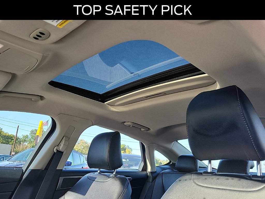 Certified 2020 Ford Fusion SEL FWD image 33