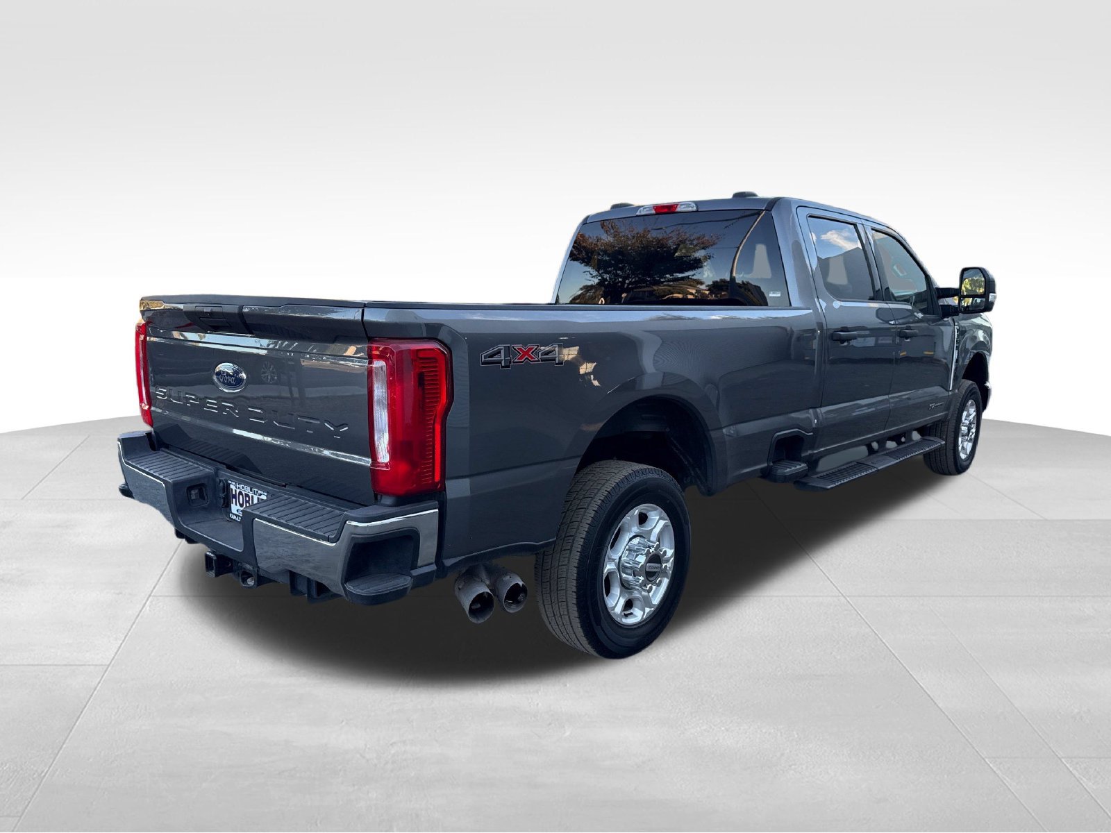 Certified 2025 Ford F350 XLT AWD/4WD image 5