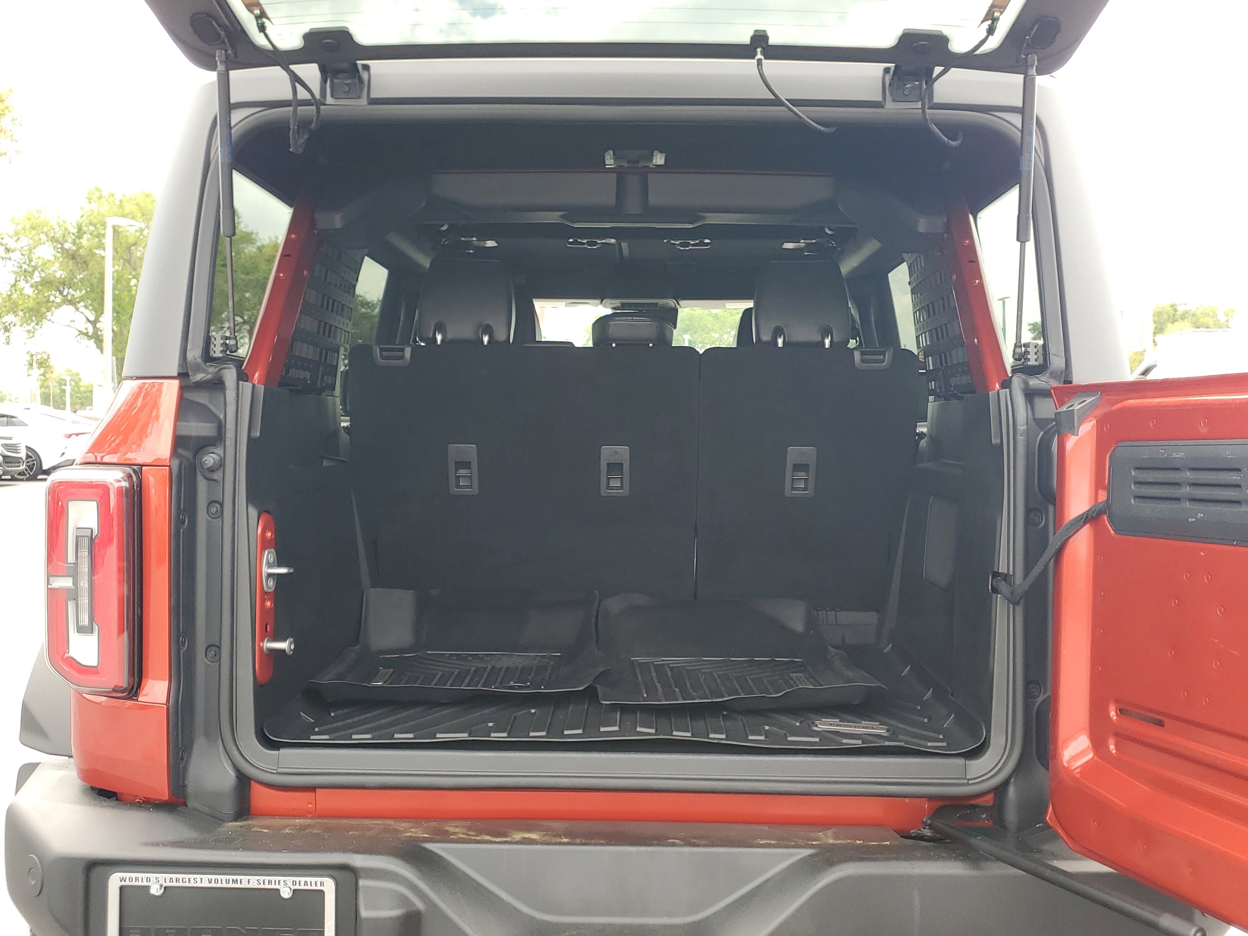 Certified 2024 Ford Bronco Wildtrak image 10