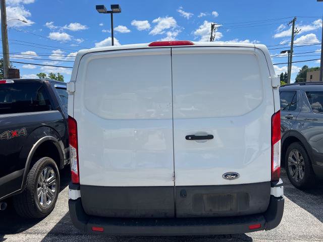 Certified 2020 Ford Transit 150 Low Roof RWD image 5