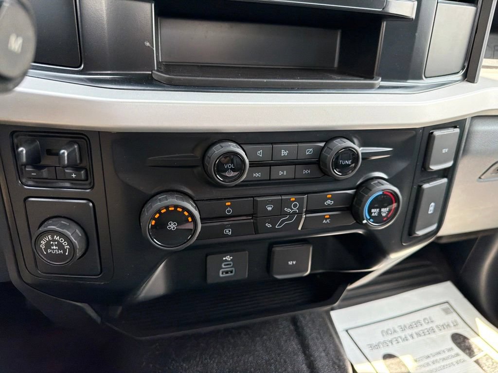 Certified 2024 Ford F350 XL w/ Camper Package RWD image 13