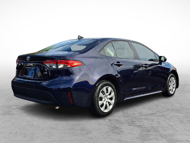 Used 2024 Toyota Corolla LE FWD image 6