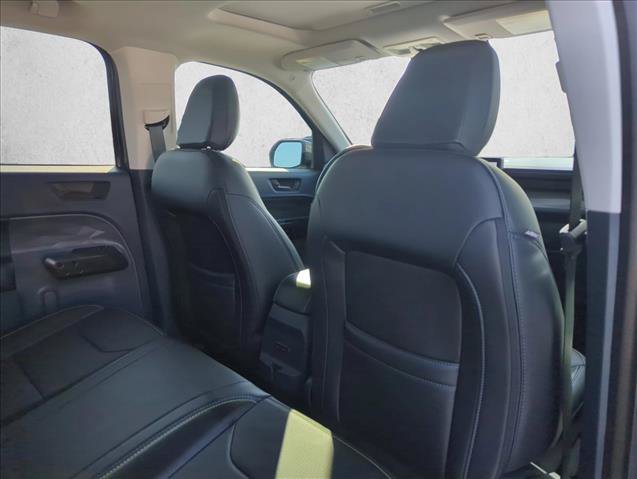 Certified 2025 Ford Maverick Lobo AWD/4WD image 19