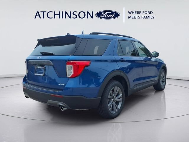 Certified 2022 Ford Explorer XLT w/ Equipment Group 202A AWD/4WD image 5